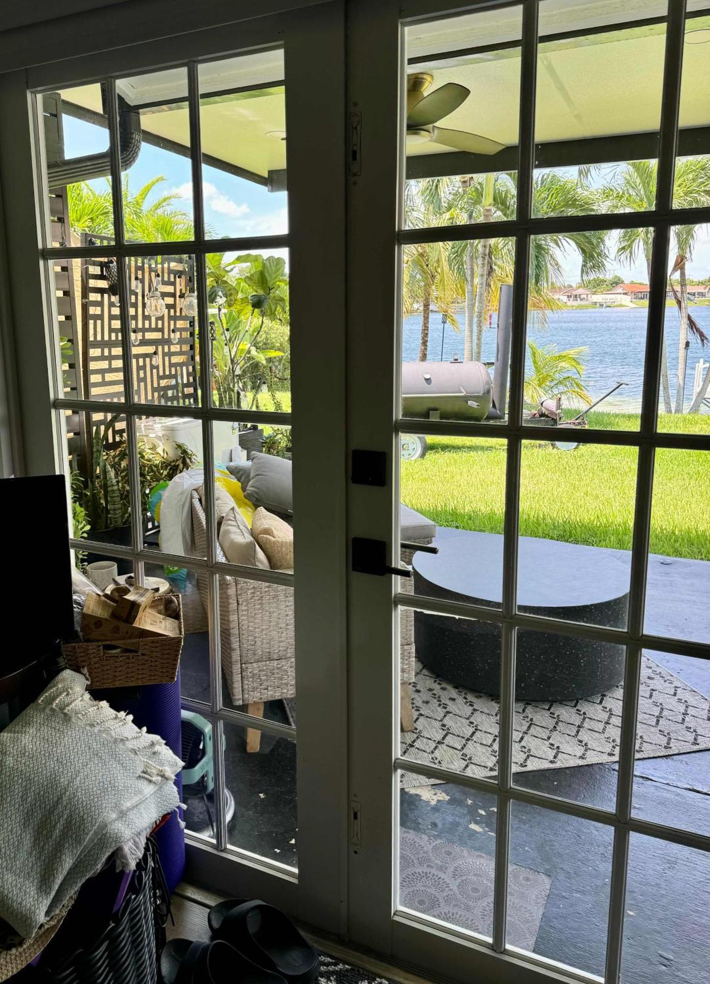 Best Location Iconic 4bd Waterfront Luxury Mia Ferienhaus *